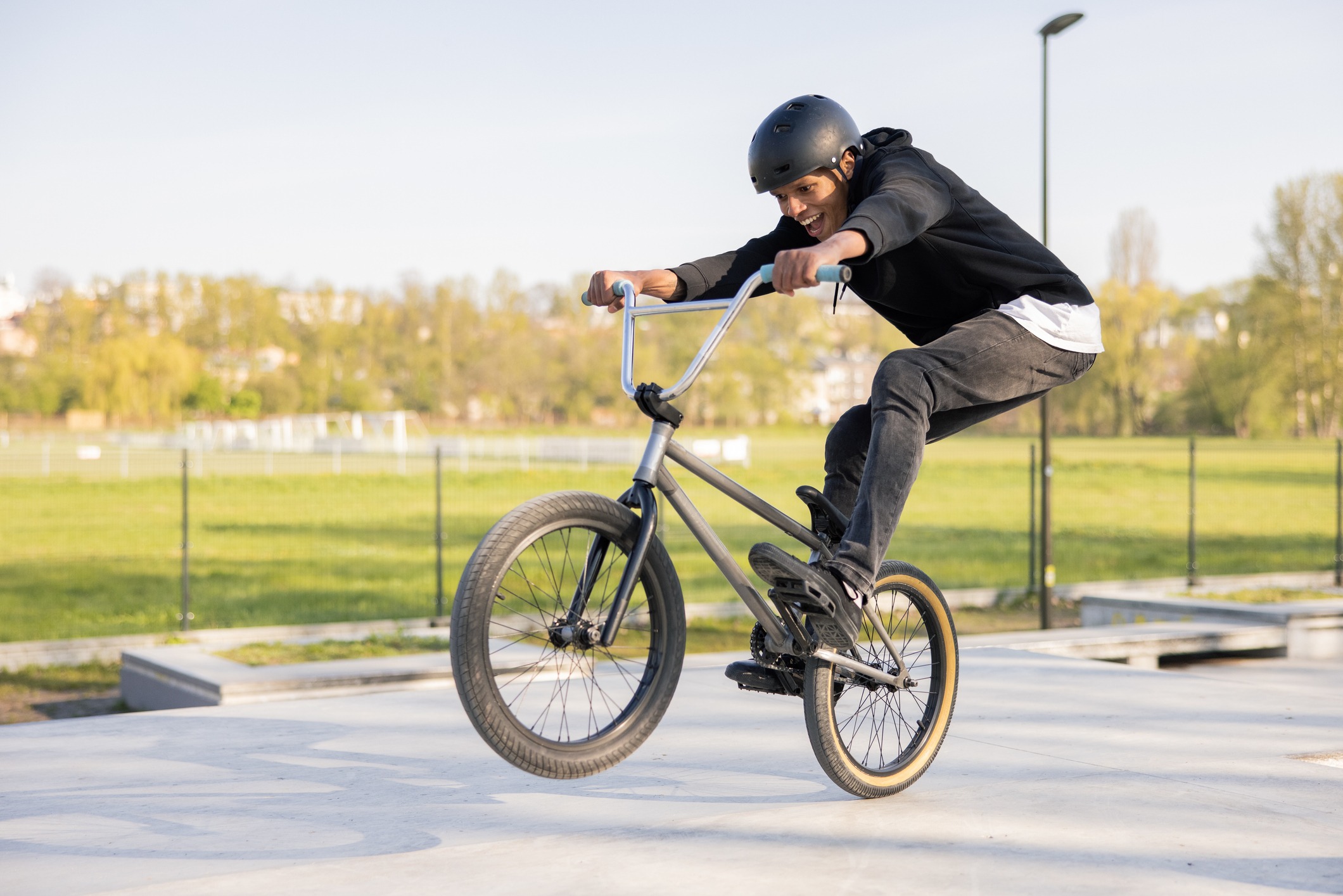 BMX Tricks: Master Beginner to Advanced Moves Safely